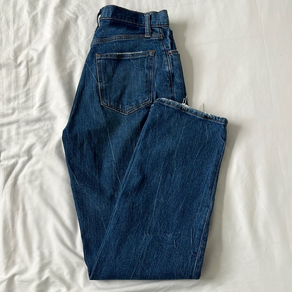 Abercrombie Curve Love 90’s Straight Ultra High Rise Jeans - Picture 1 of 3